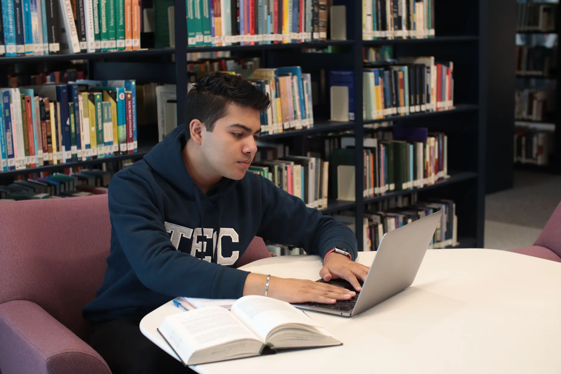 Realistic study environment relevant to Thesis